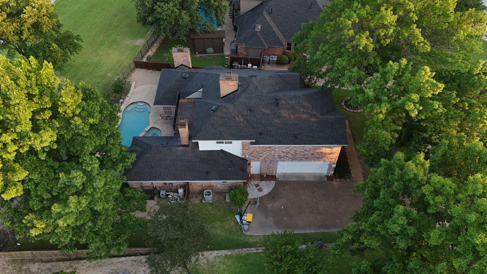 Completed Prestige roof in Glacier shingles